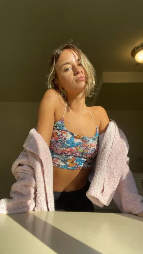 Happy monday! by No-Analyst2