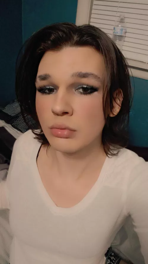 Hii :3 by shecoffeecat