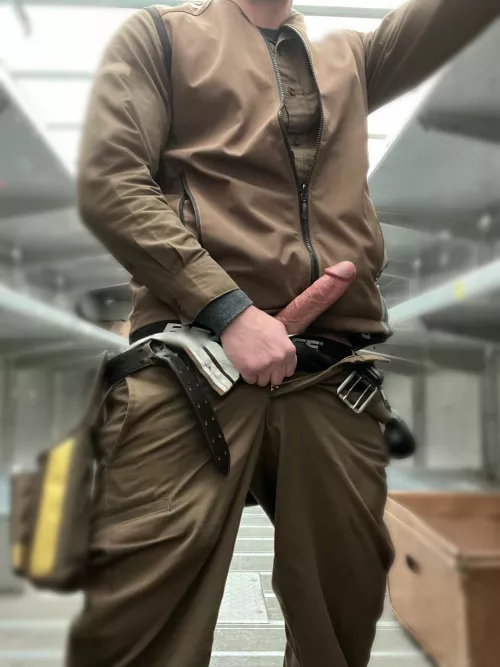 Hope you haven’t been waiting for this delivery all day by pbjyum37