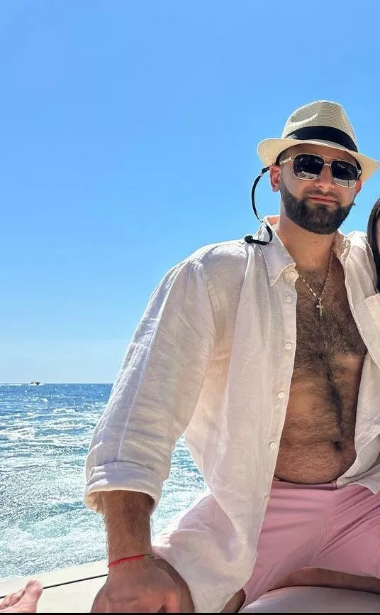 How’s everyone ? posted by Codyxkiller