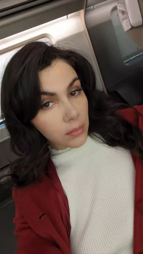 Italian female beauty Valentina😍💦💦 by Fast-Assumption-7336