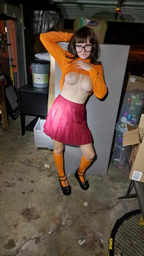 Mondays are scary so just spend time with me instead by Plucky_Peach