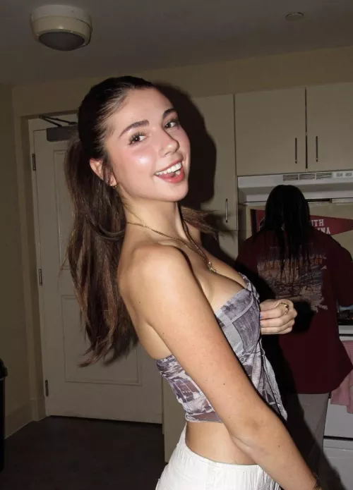 party girl by shoot_score_dribble