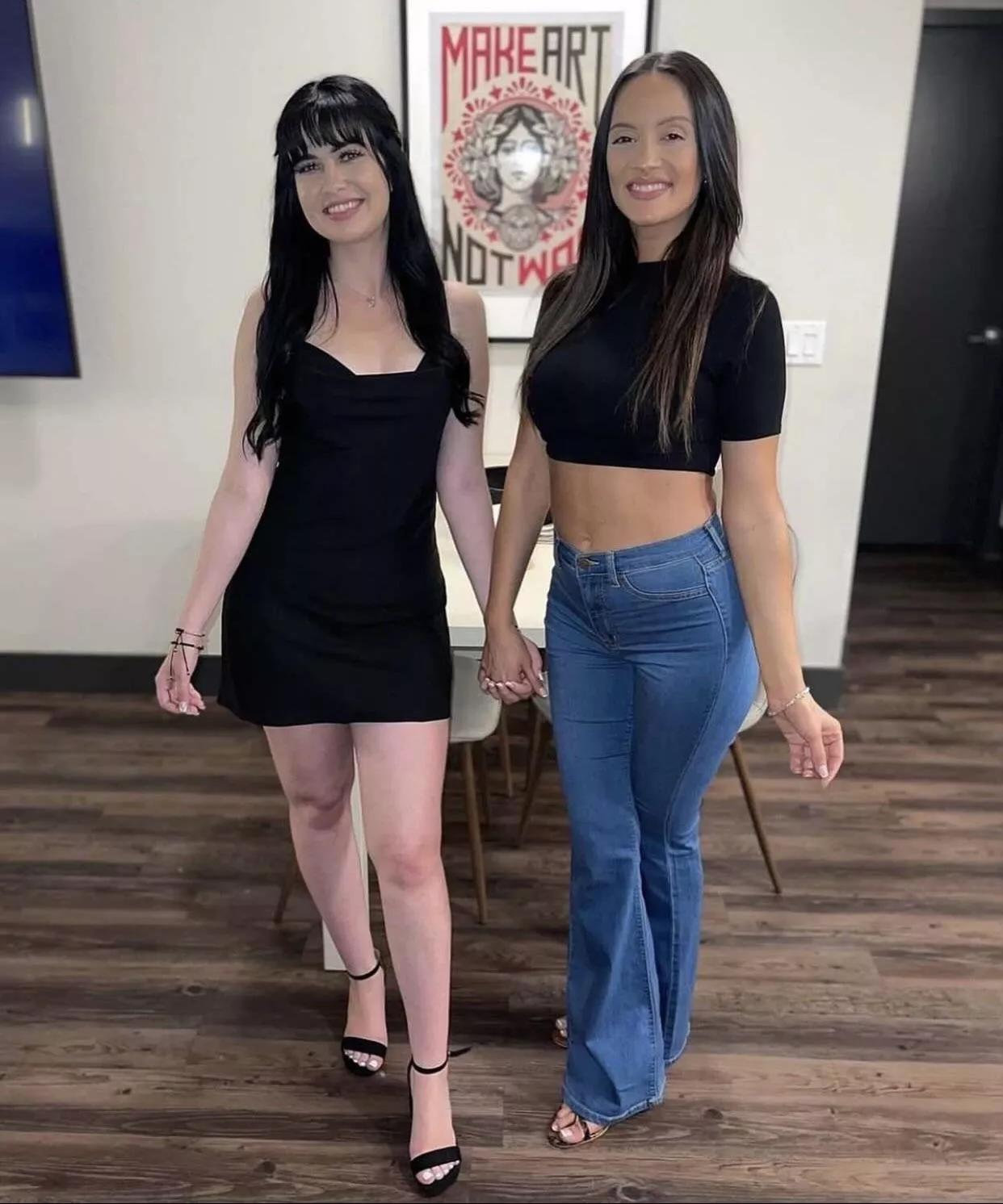 Pick one [2] posted by julielovesyouu2009