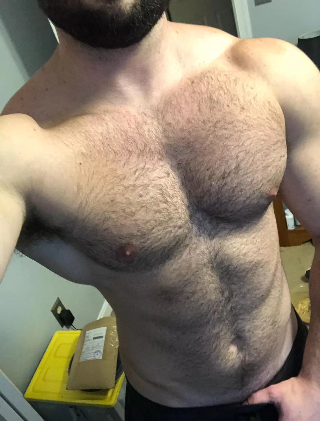 Post workout 😮‍💨 posted by UKz5JJZ2m23