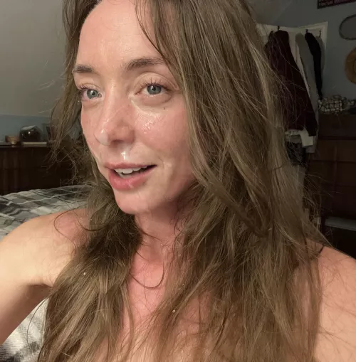 Prettt little cum sluts by luciddazeyy