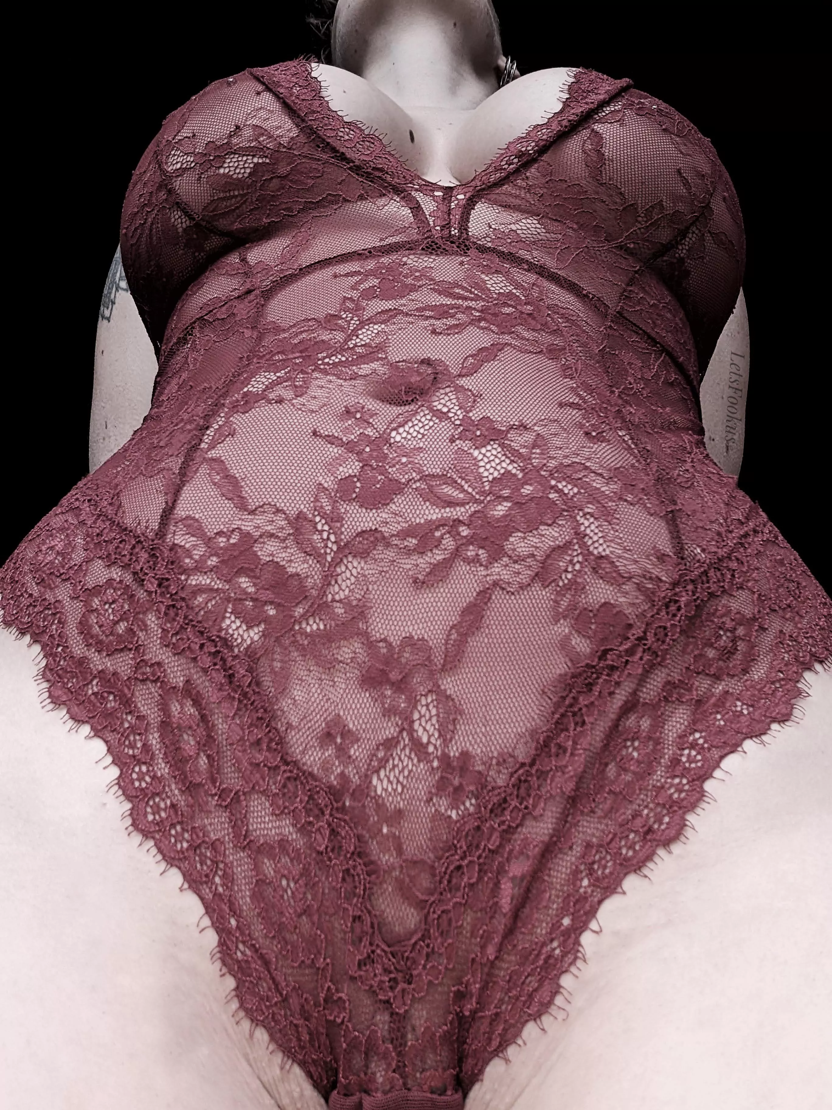 Red lace is lovely with my curves posted by LetsFookus