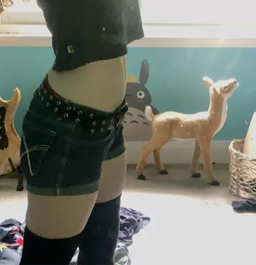 Same outfit coz last one got taken down :( by Chester_Ferrari