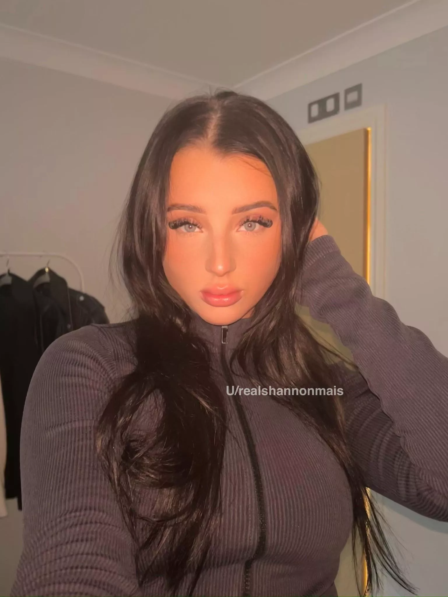 Shannon mais (@realshannonmais) posted by realshannonMais