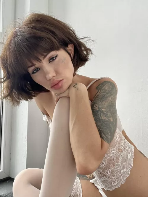 Sometimes it gets sad to be alone by Coilingfog782