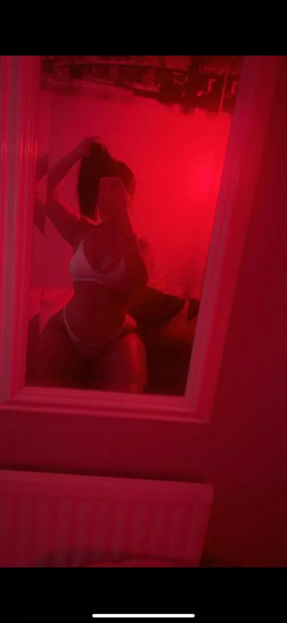 The redness makes it more hotter posted by Suitable-Mechanic-30