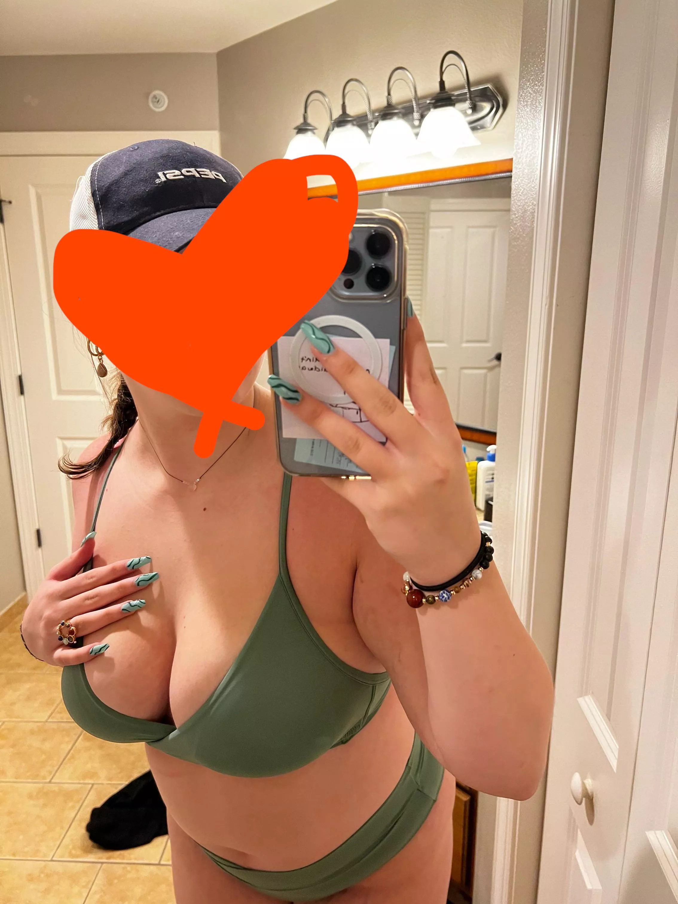 tired but i wanted to post 😚 posted by maddylou05