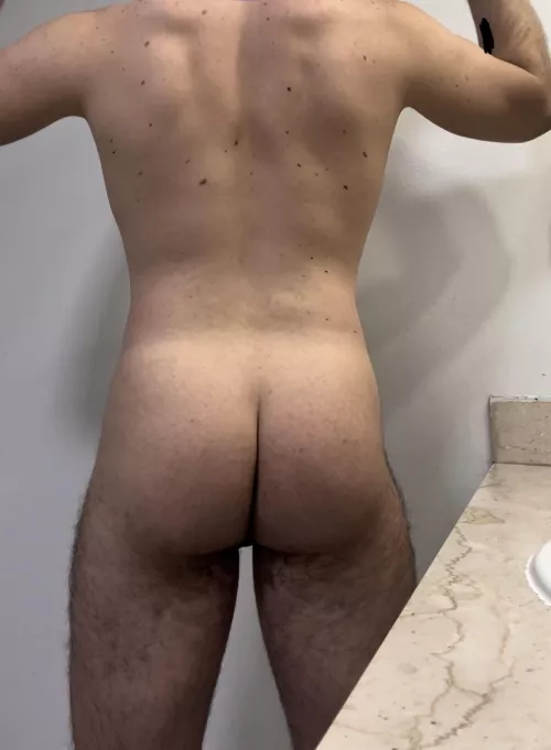 Was told it’s too hairy to look good. Should I just hit the ON button on my shaving machine? by Zonxxxxx