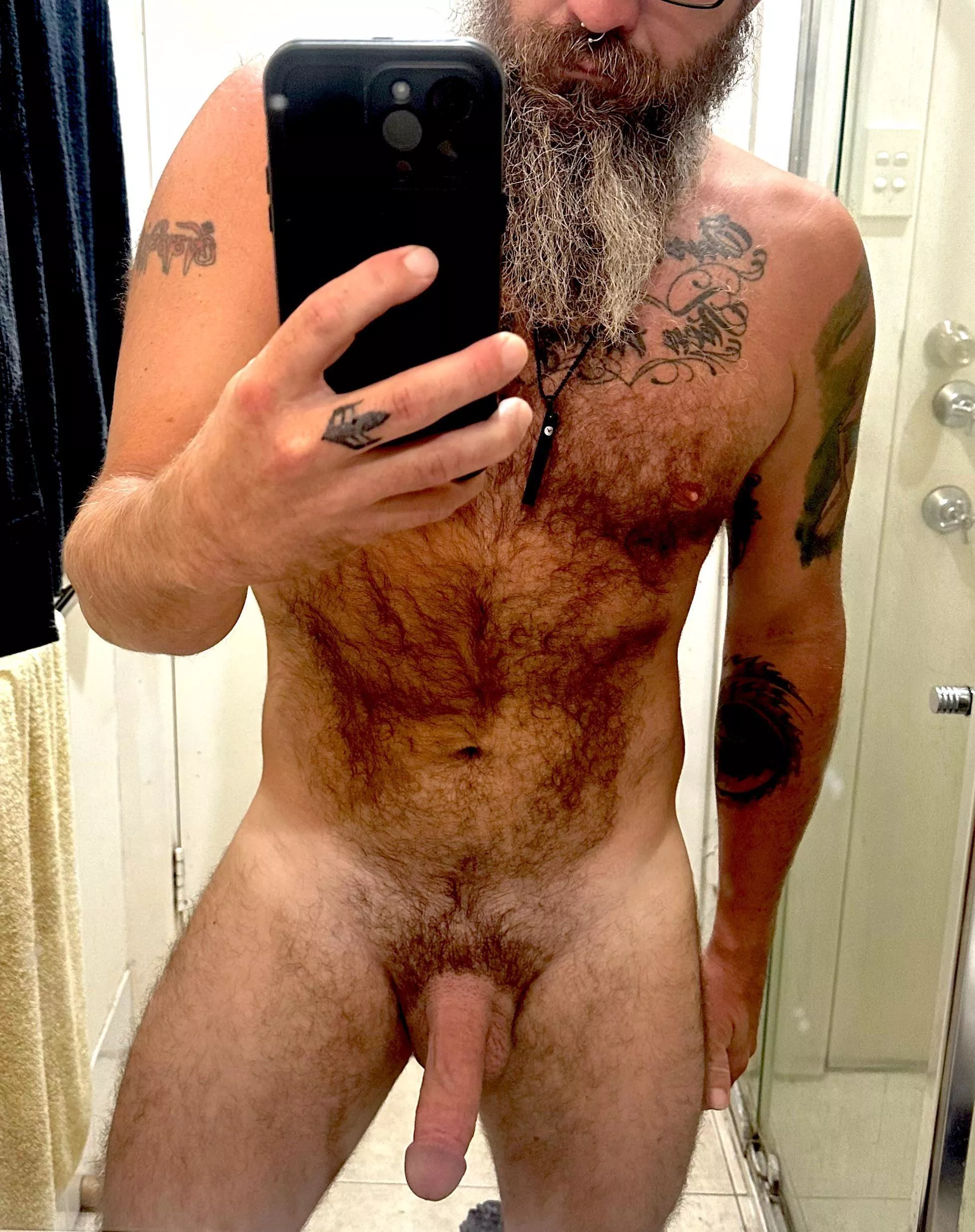Who loves older DILFS? (46) posted by idratherbenudist