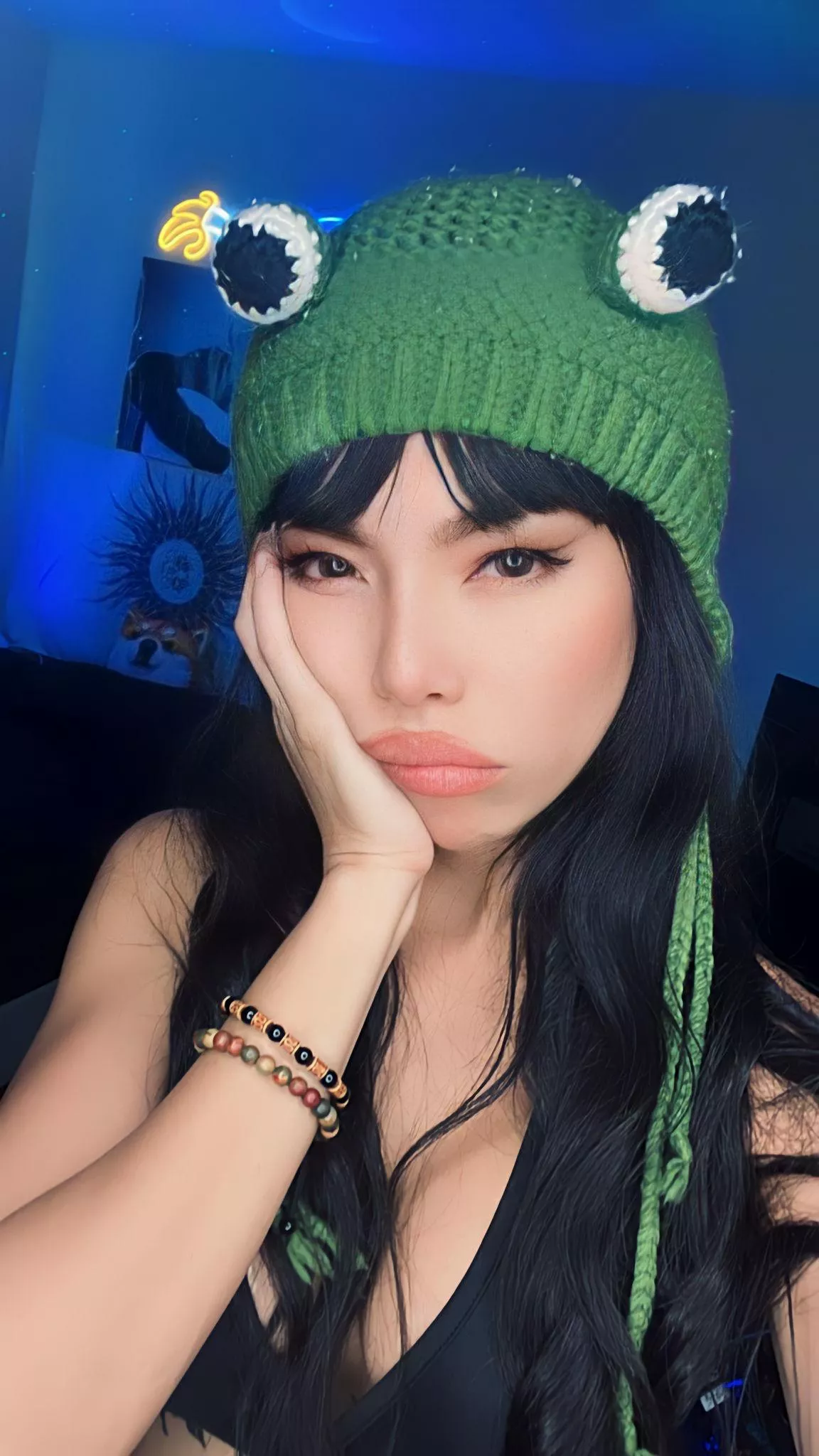 Wish I had a bf with a bit of experience posted by essanirvana