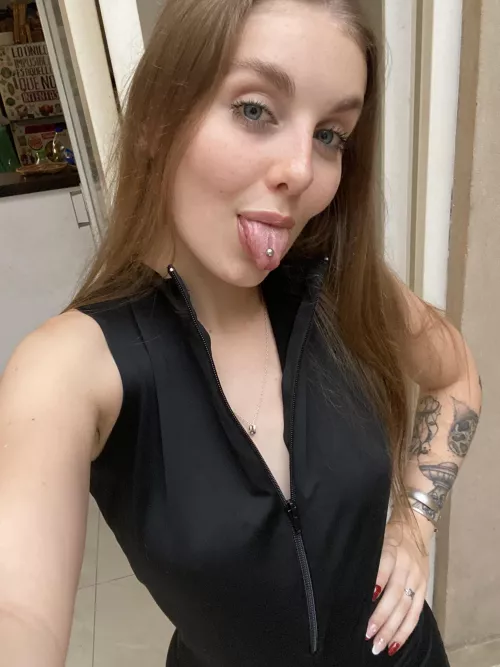 Would u take me out? F19 by steve8917133