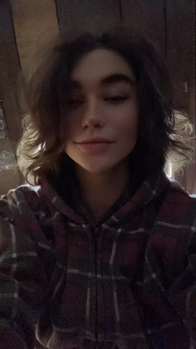 Yesterdays bed head I swear sometimes my hair looks like a rats nest posted by AltTheMadLad