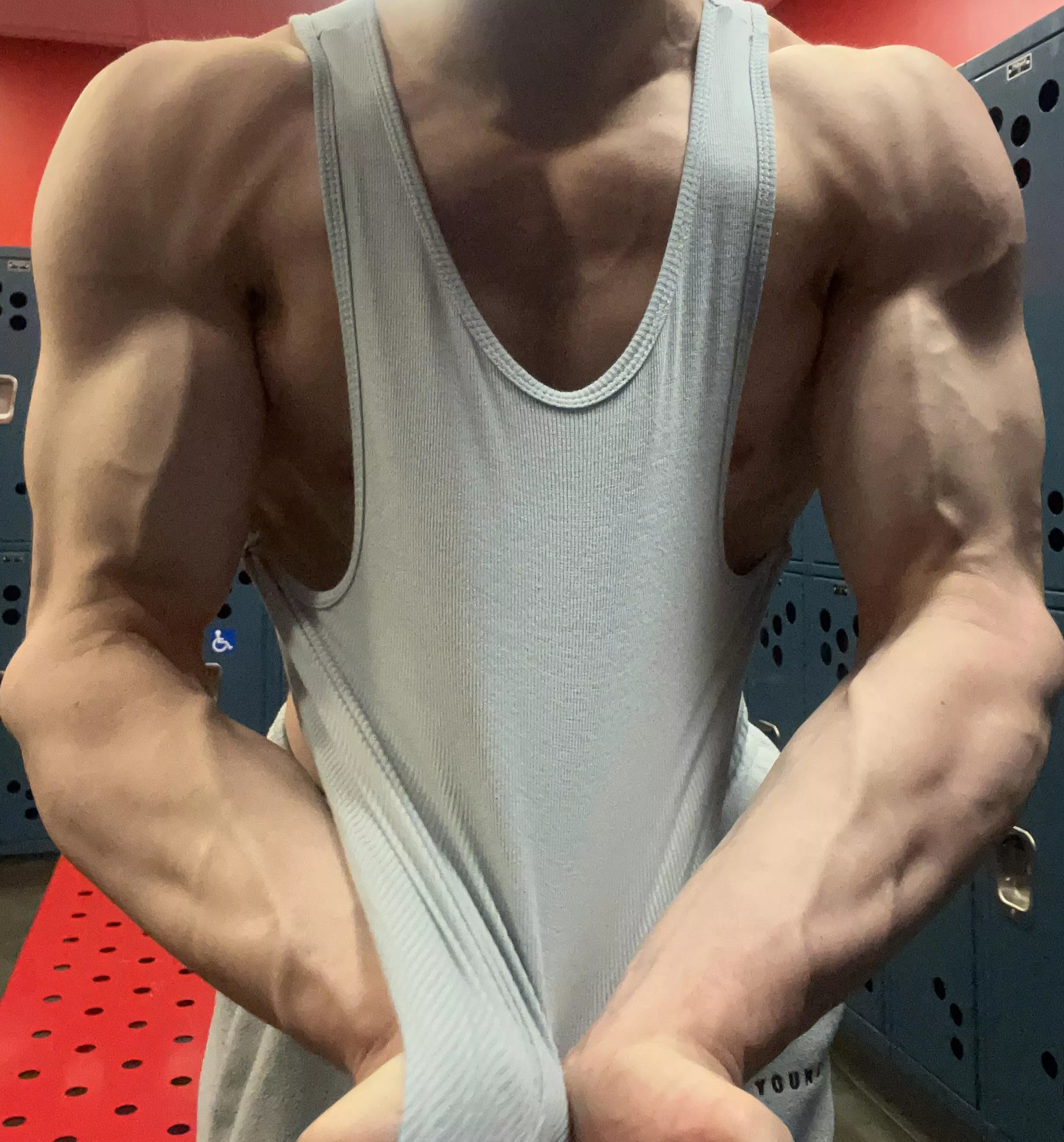 you wanna see more ? 😈 posted by RobertDeitz