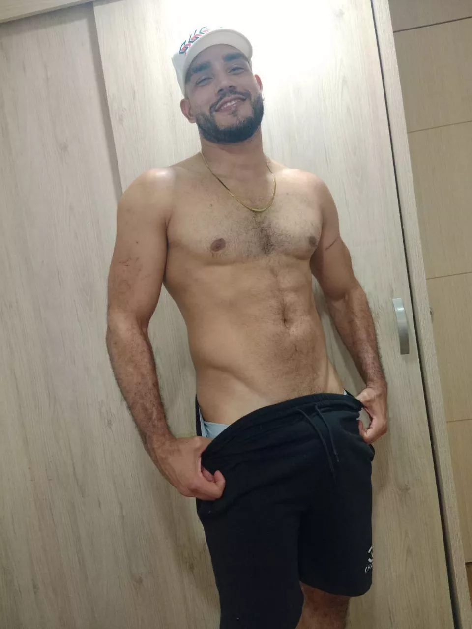 16 months sober! I have to say I feel great 🥳 posted by hanbaltattooo