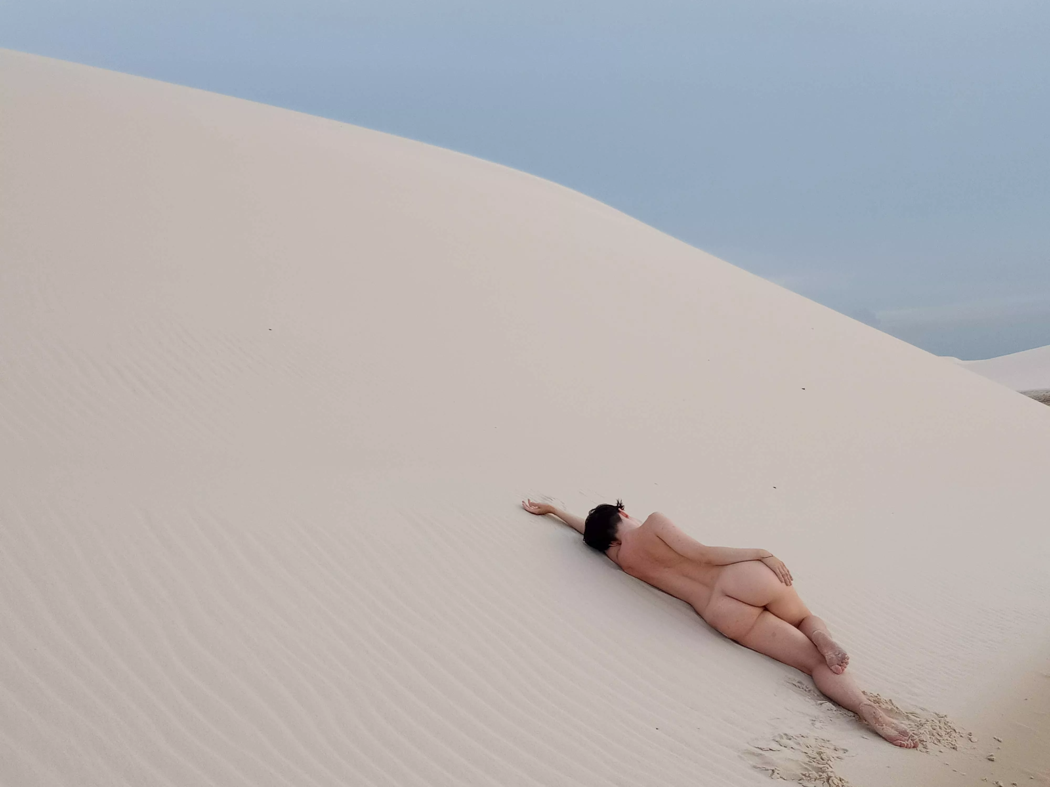 A little sand in the 🍑🙂 posted by Psicosespostpartum