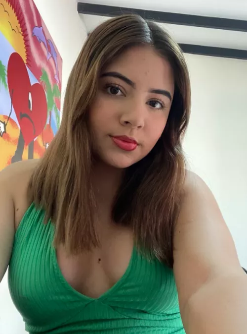 Are u going out or staying in with me?♥️ by bradisongchw