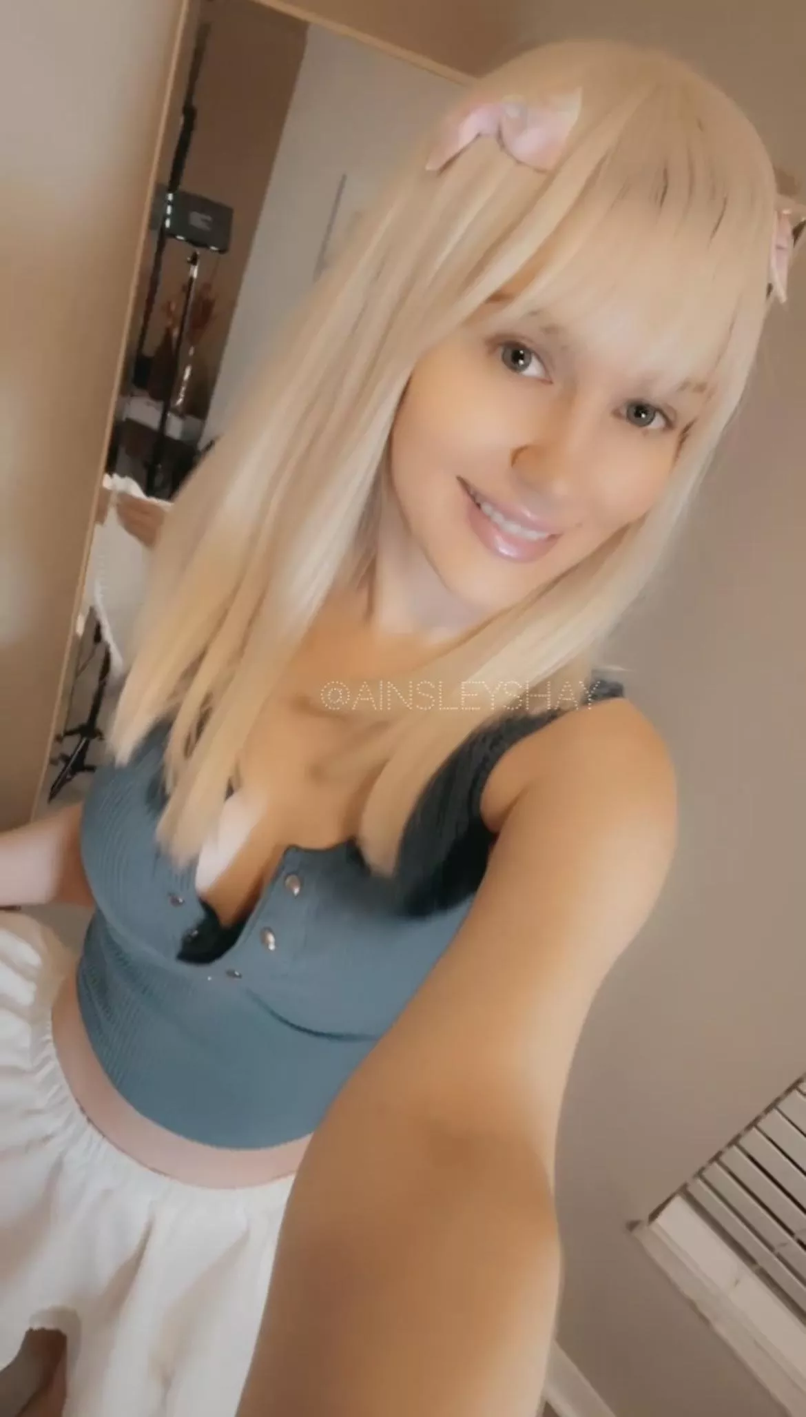 Blondes Do It Best @ainsleyshay posted by AinsleyShayFlorida