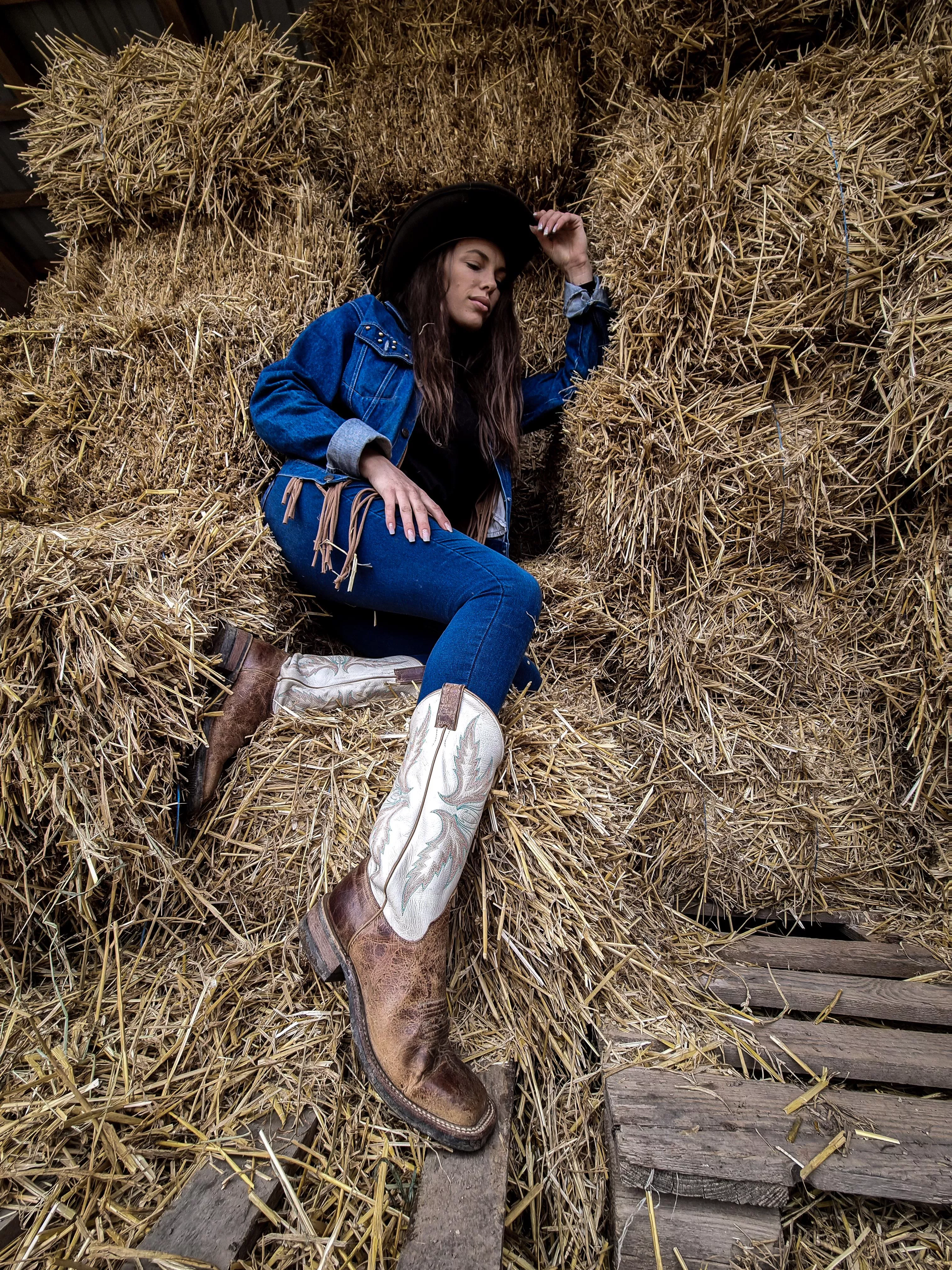 Boots for coutry girls posted by Domiiscz