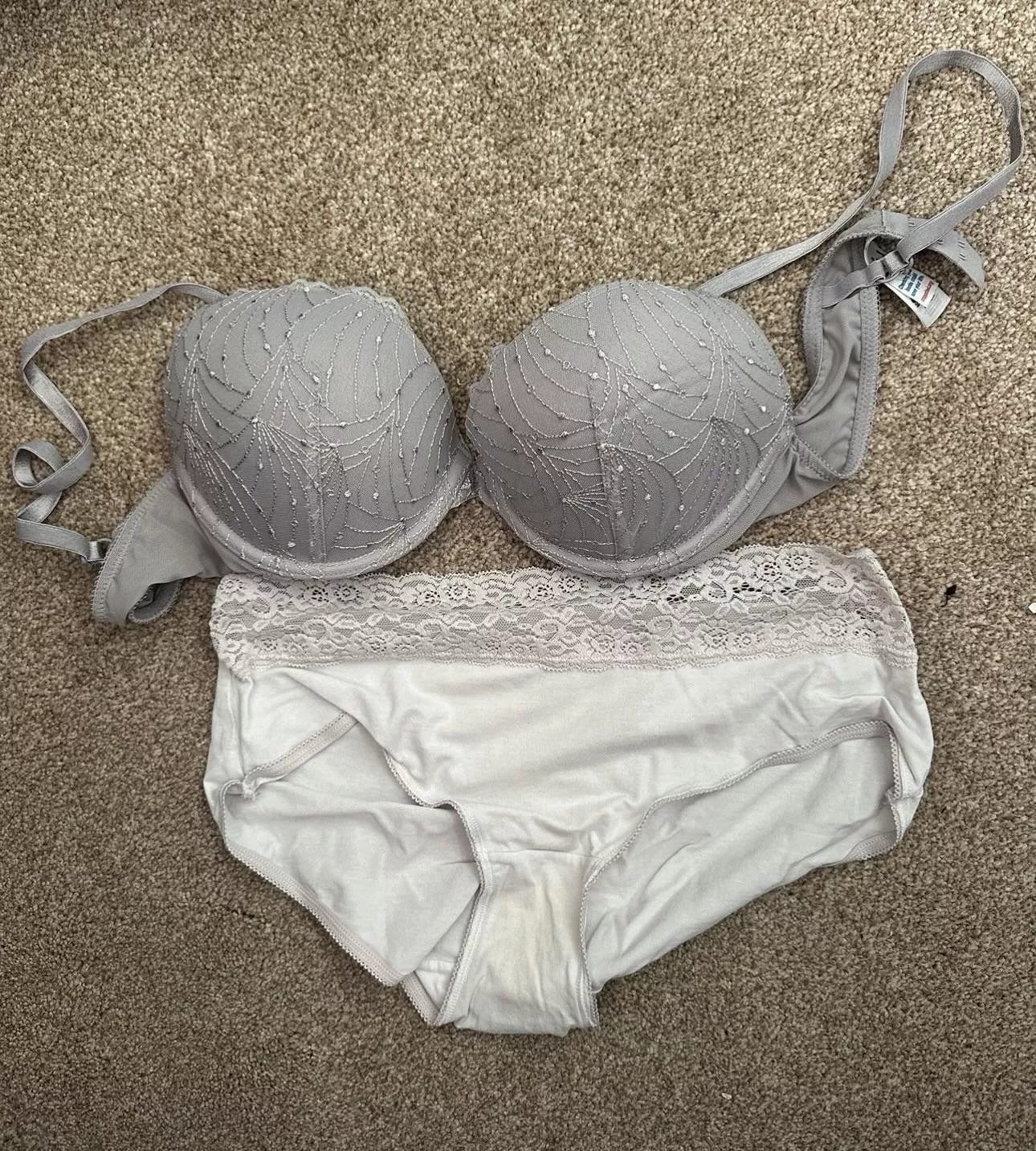 Can I send you my mums panties so you can cum on them? posted by Pretend_Artist_6066