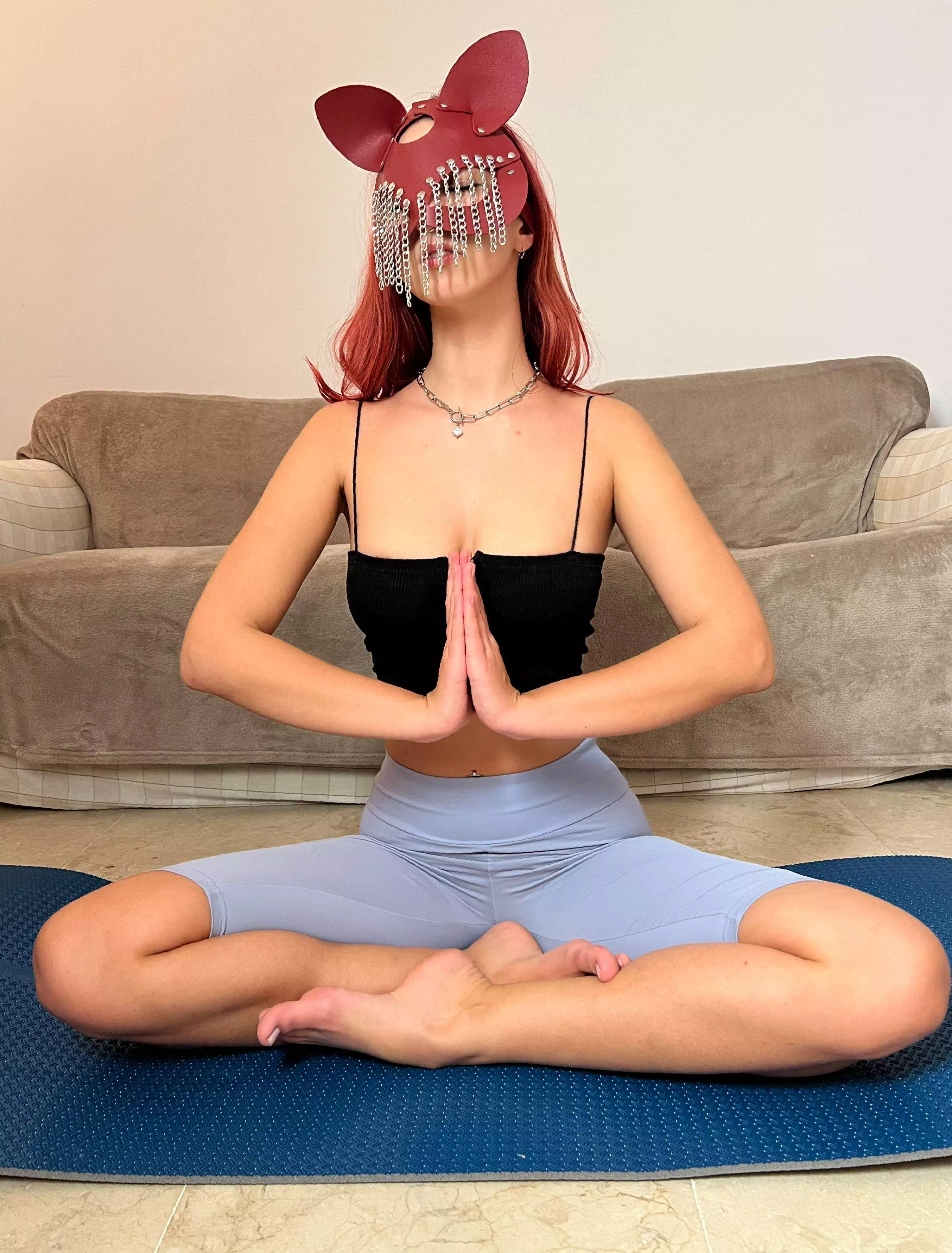 Do you like blue leggings posted by FinelyTrail