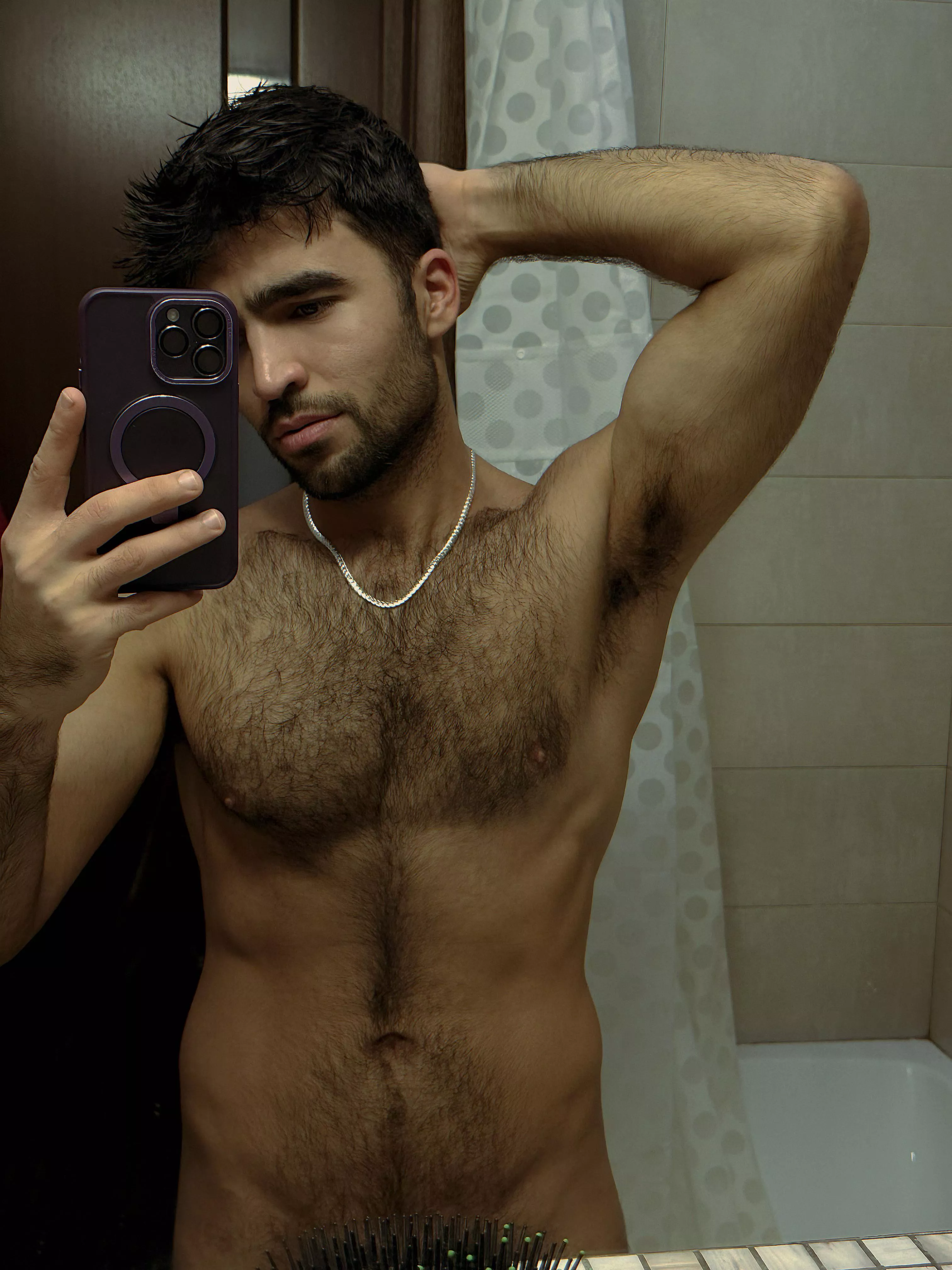 Do you like my new necklace?🫦 posted by mrFiruz_911