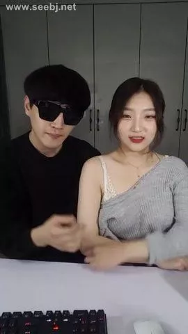 Does anyone know information about this girl? Please:3 posted by MorningCareful4669