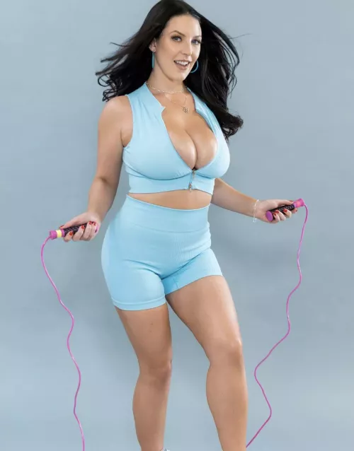 Exercise Time by BitsnBoobs