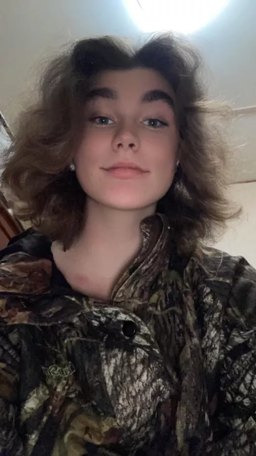 Finally got my hair shiny and clean I love baths by AltTheMadLad