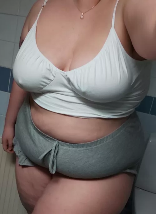 Goodnight everyone🥰💕 by pretty_peach99