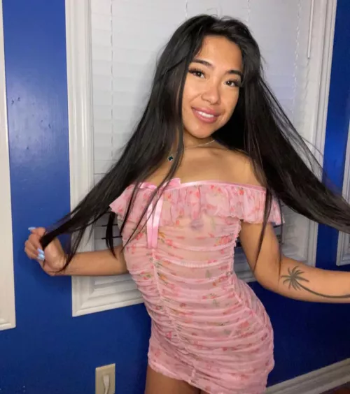 got home for college to be a slut by asiandolldesires