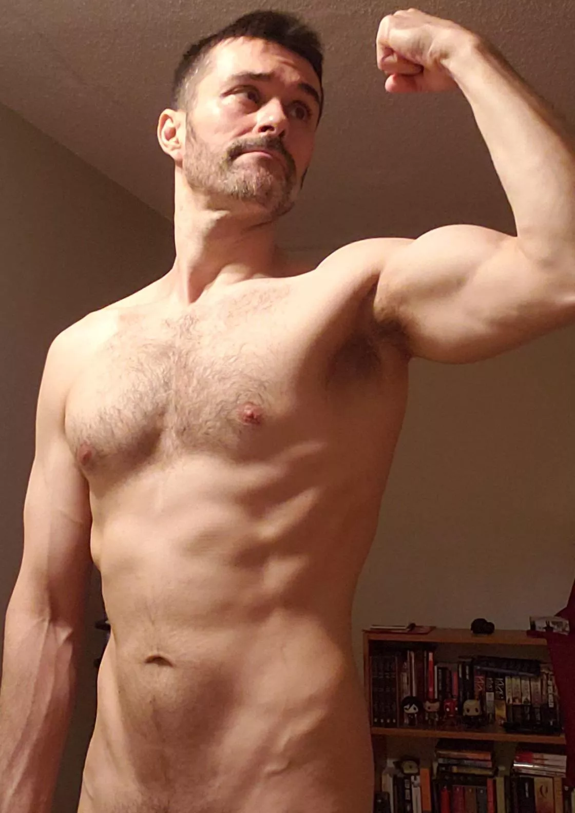 home workout 💪 posted by Consistent_Cup_2613