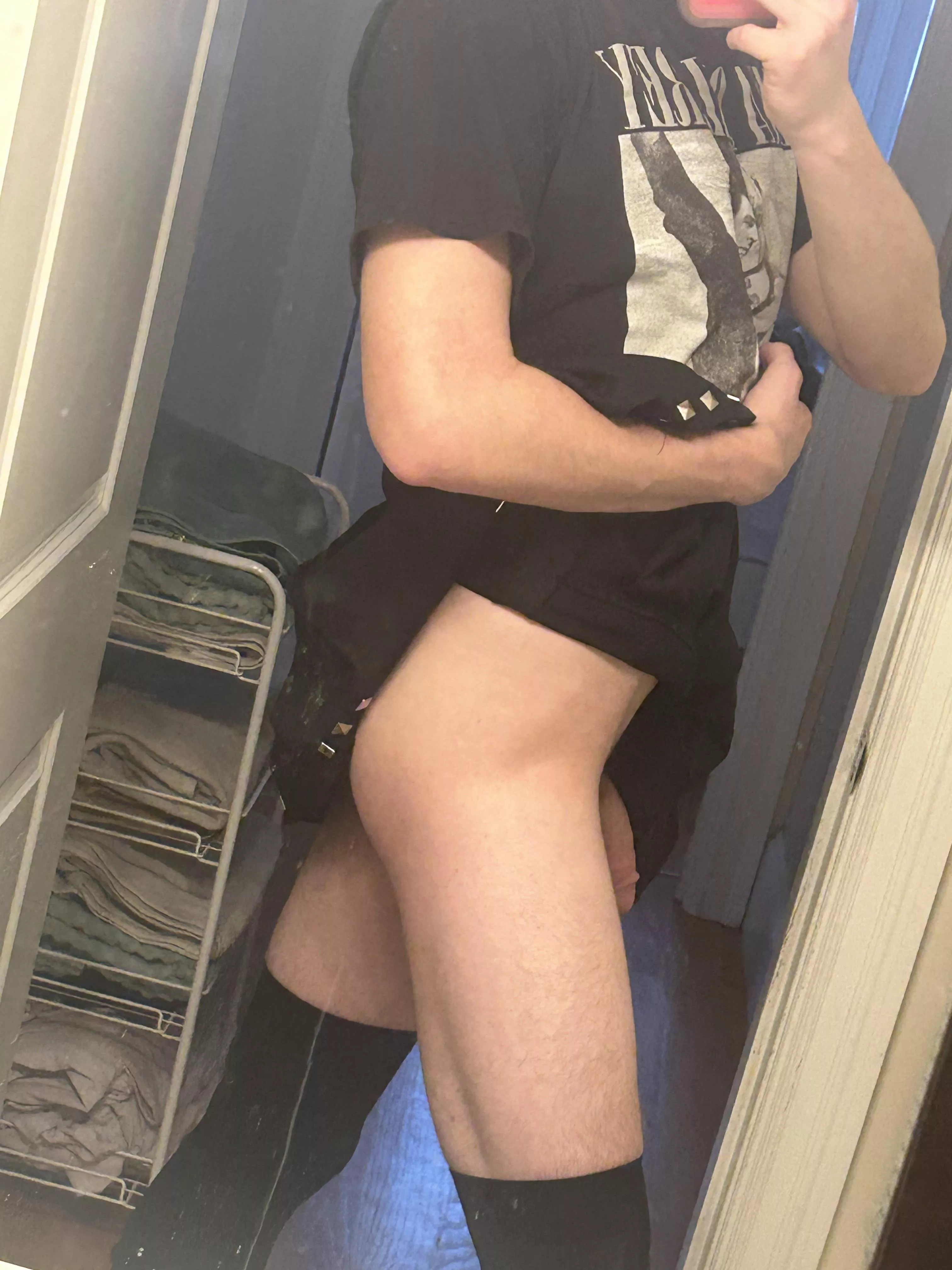 I love this pic smm 🥰 posted by CasuallyBoyish