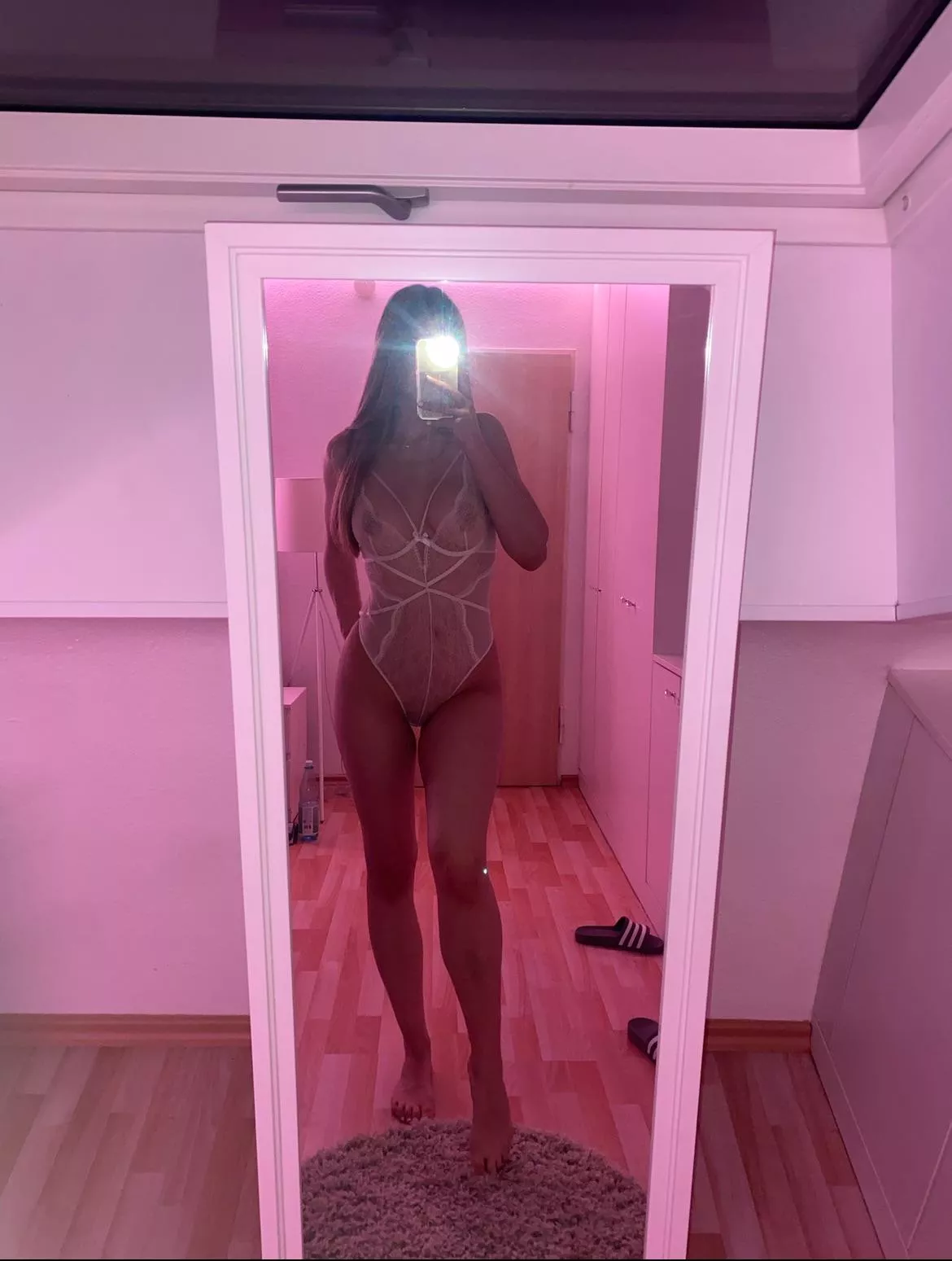 I need someone to take me out for dinner, I'm hungryyy posted by mijail_17