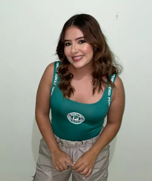 I want to become your favorite girl by bradisongchw