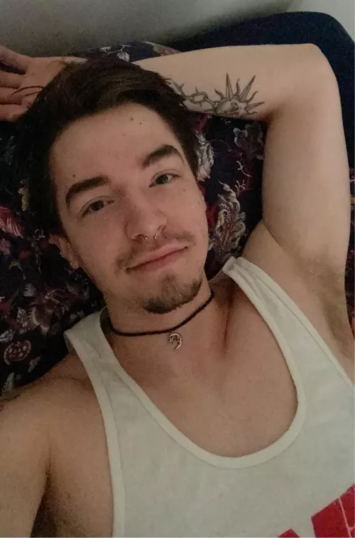 Idc if it’s January in Wisconsin I’m wearing tanks and you can’t stop me. by MrRabbit2424