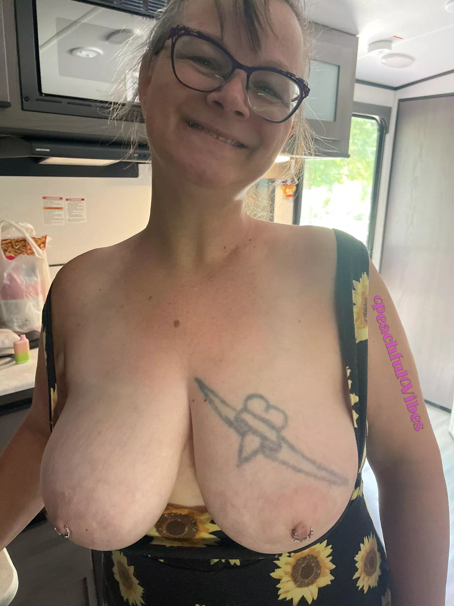 My dress was having a hard time containing my big tits posted by PeachfulVibes