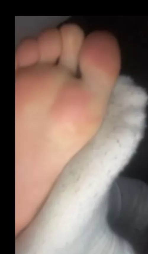 On or off :) [F] by Vast-Effective3151