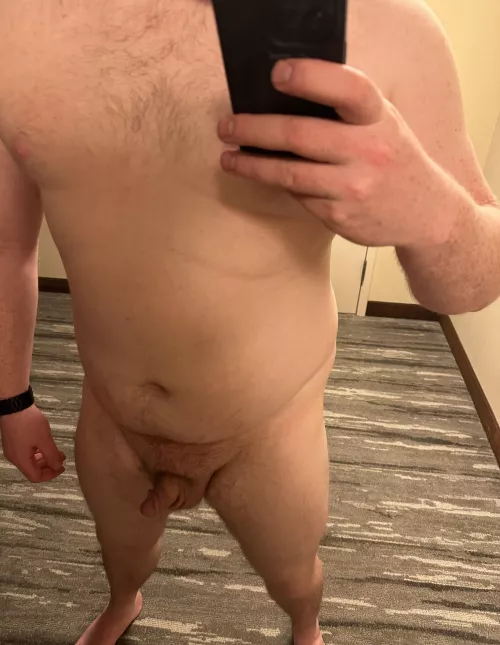 Only one thing missing from this hotel room 👀 by Yukon6-9