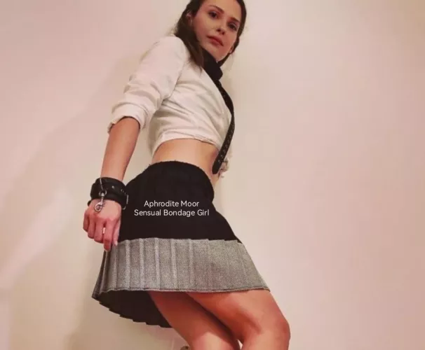 Ready to be Tied Up... by hotgirlmoor