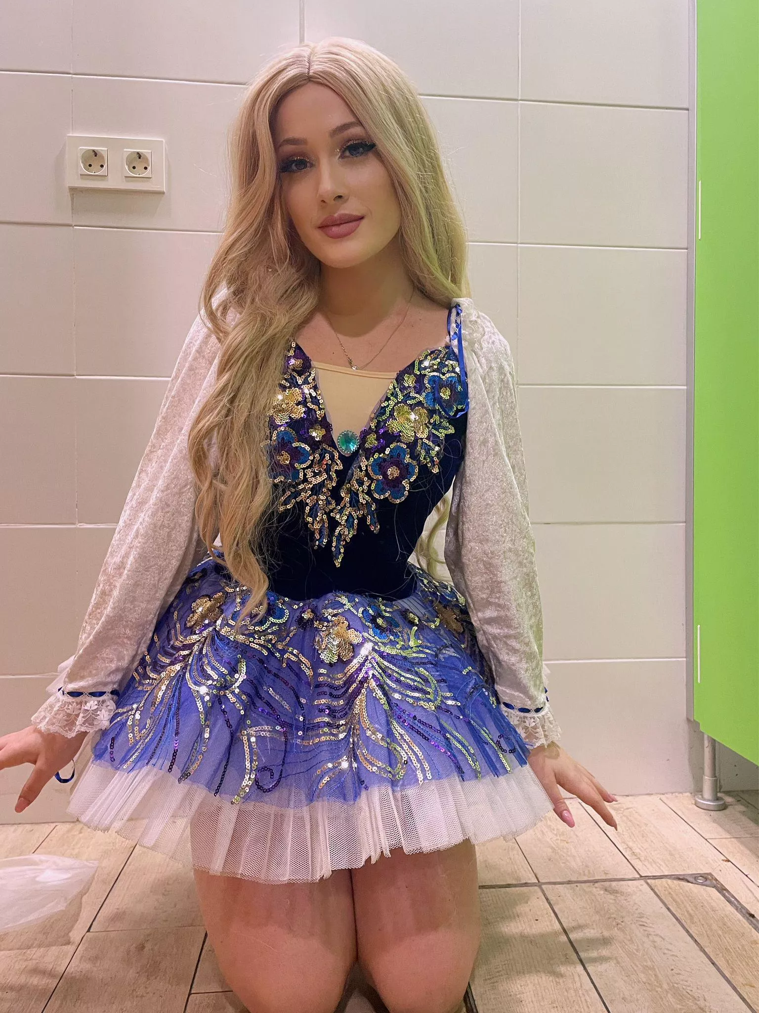 sexy Bailarina by Ariel (me) posted by Aggravating-Key2672