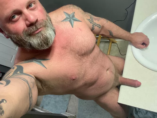 Shower time. by Wooddaddy47