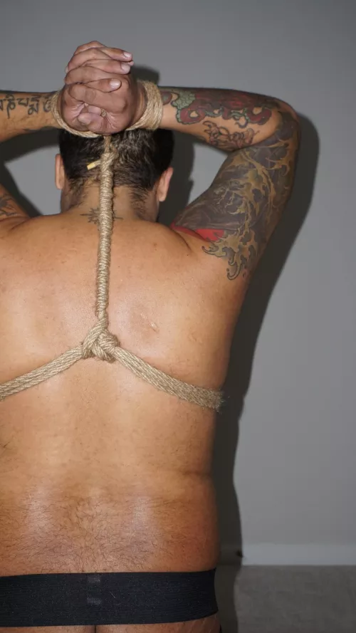 Simple but useful . Roped a new bottom last night. He was very good. by gayhubby