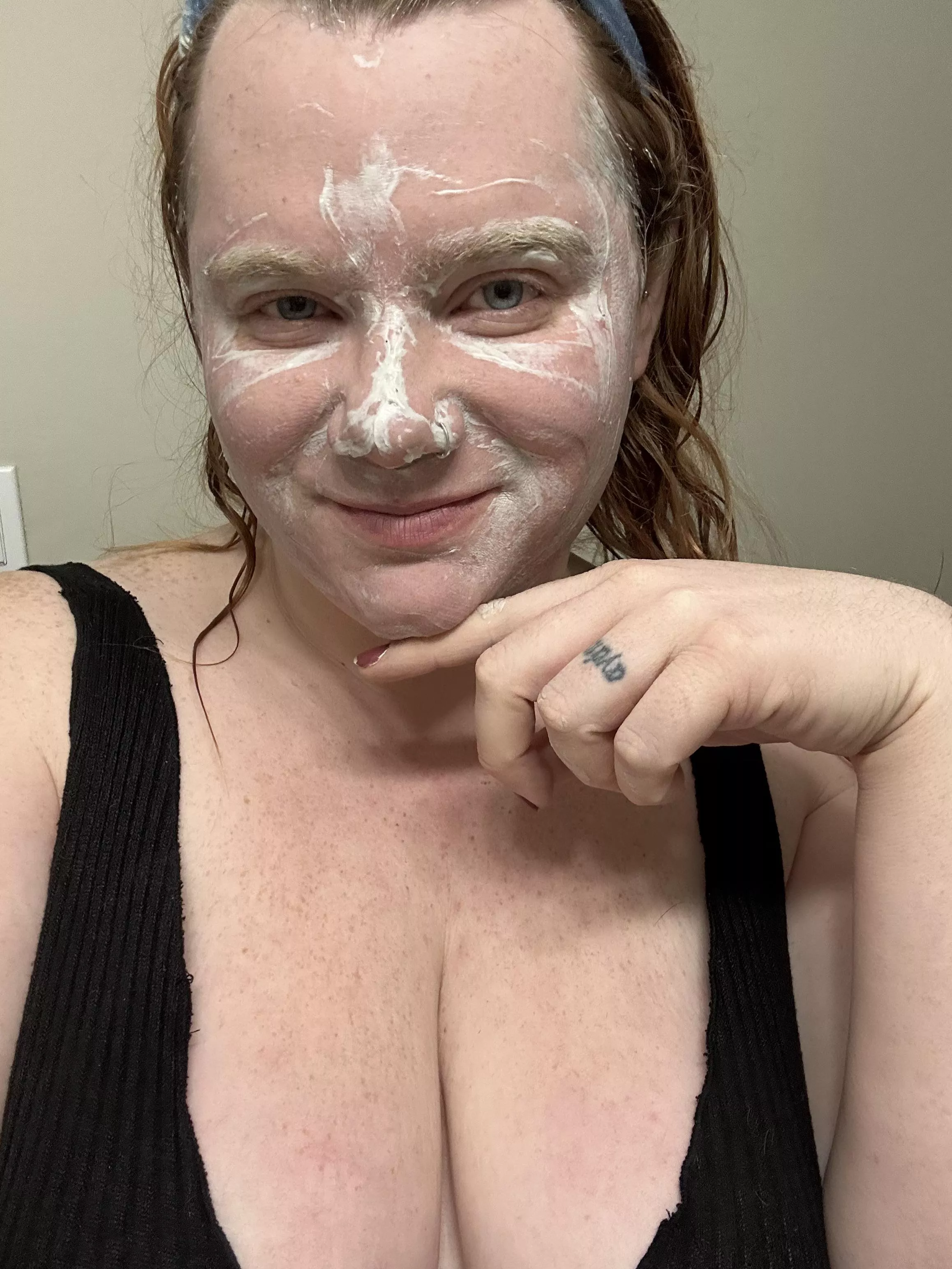 Skin Care in the morning ☀️ posted by Lauraleslie