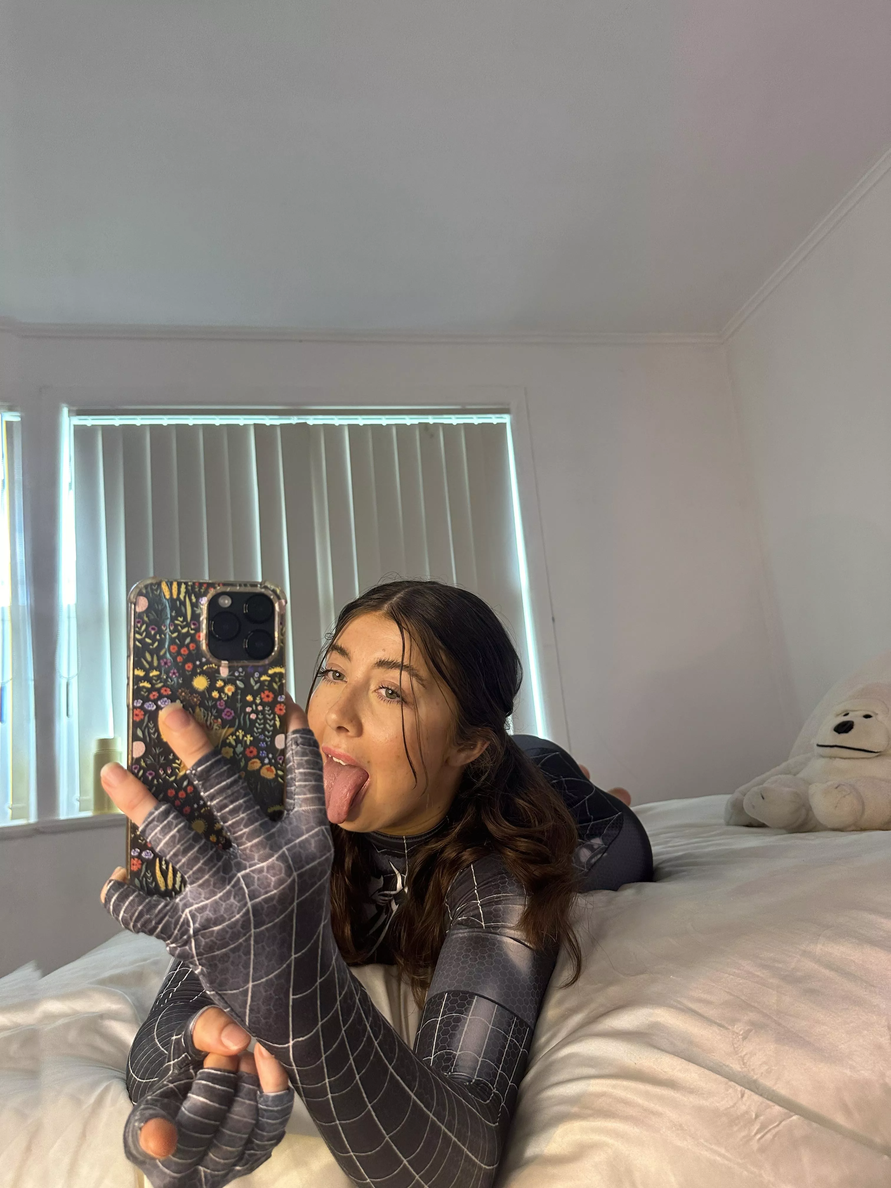 Take off my spider girl outfit and face fuck me posted by Travel_Mindless