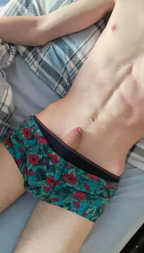 Take them off for me 🥵 by jacobxtwink1